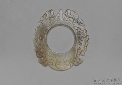 图片[2]-Jade She Thumb Ring-Shaped Pendant with Dragon Pattern, early to mid-Western Han dynasty, 206-74 BCE-China Archive